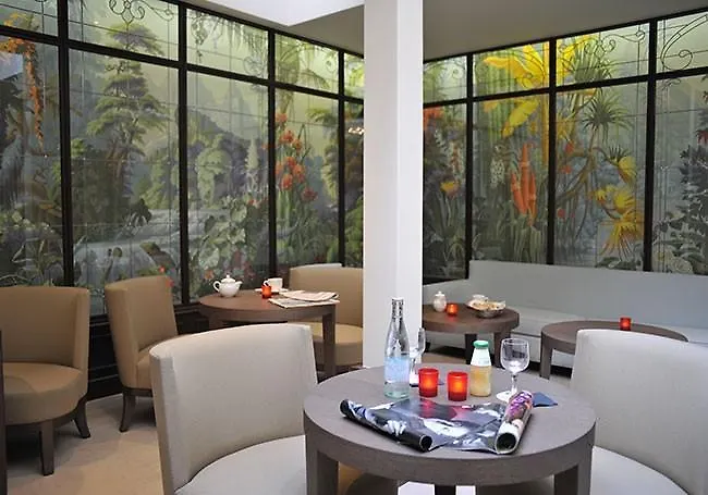 Hotel De L'universite 3*