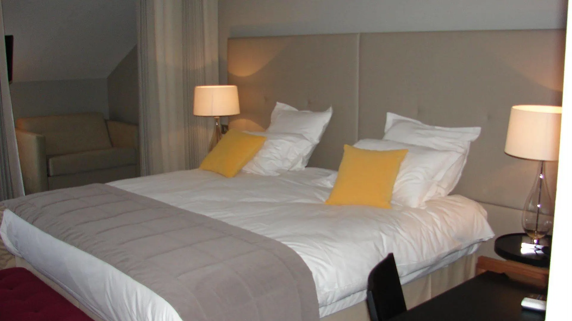 Hotel De L'universite Paris