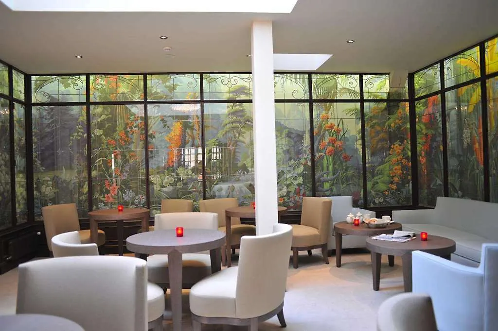 Hotel De L'universite 3*